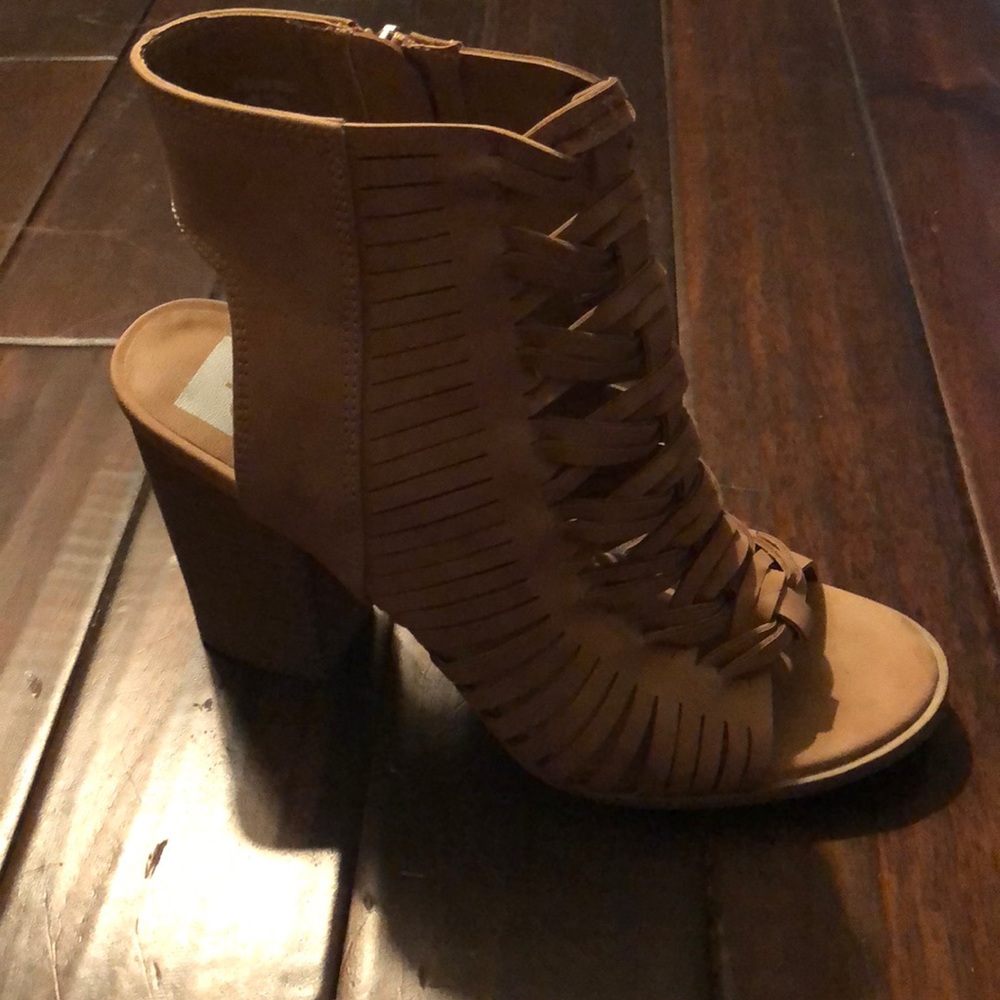 Dolce Vita tan heels